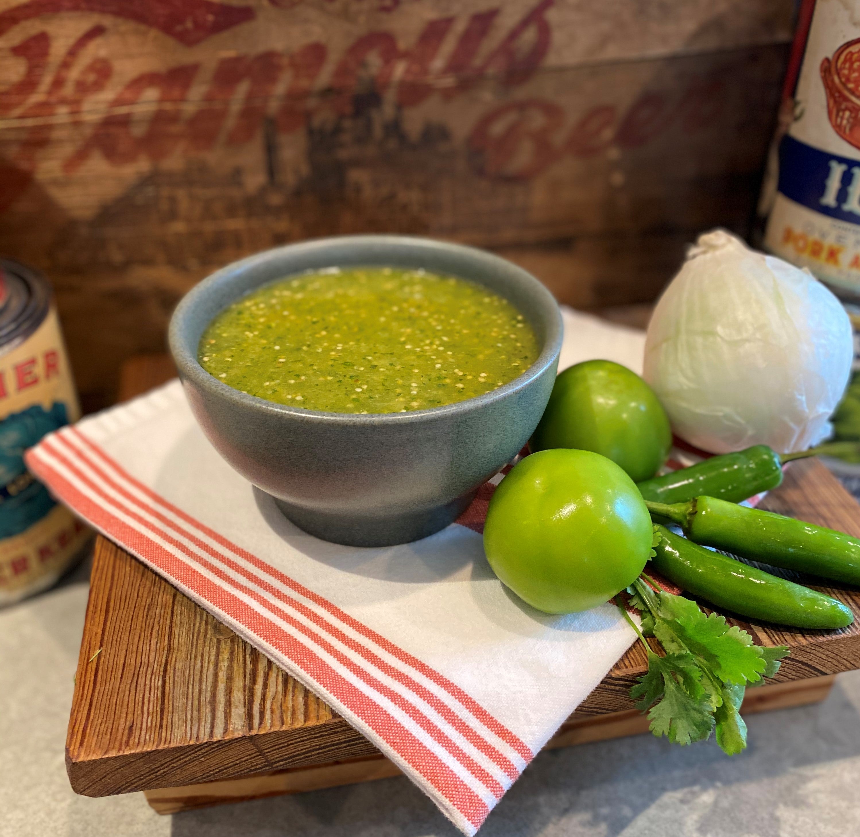 Salsa Verde & Tortilla Chips